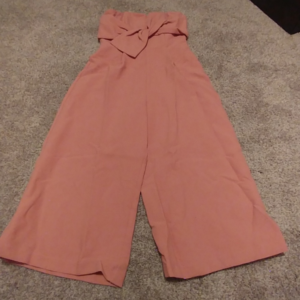 LAST ONE! Strapless Bow detail Jumpsuit - Picture 5 of 7